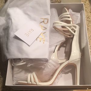 Women’s size 7 Raye strapping heels